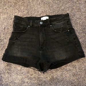 Black H&M distressed denim shorts
